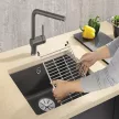 Csepegtető rács medencébe