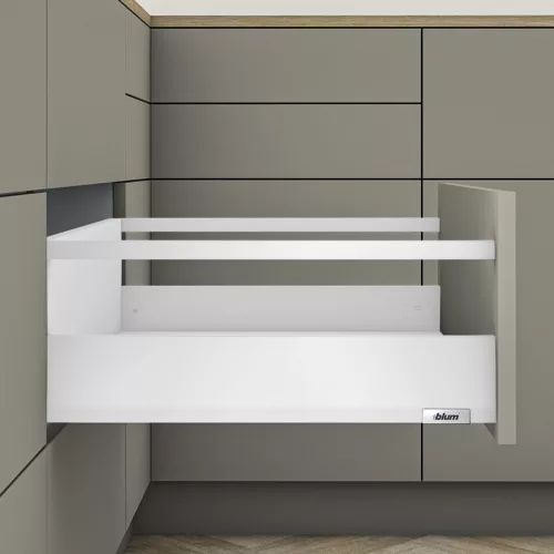 MerivoBox 28" E magasságú Korlát magasítással 600mm-es Selyemfehér 40kg