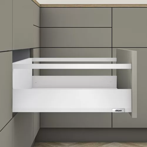 MerivoBox 28" E magasságú Korlát magasítással 300mm-es Selyemfehér 40kg